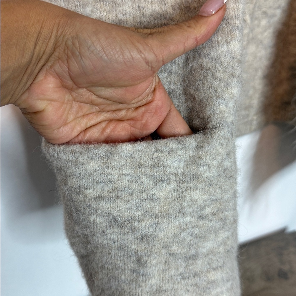 Wilfred Free Cream and Black Vest - fringe Detail - Alpaca Wool blend - small - Picture 8 of 8